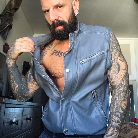 Vintage grey MEMBERS ONLY leather jacket/vest - Picture 5 of 6